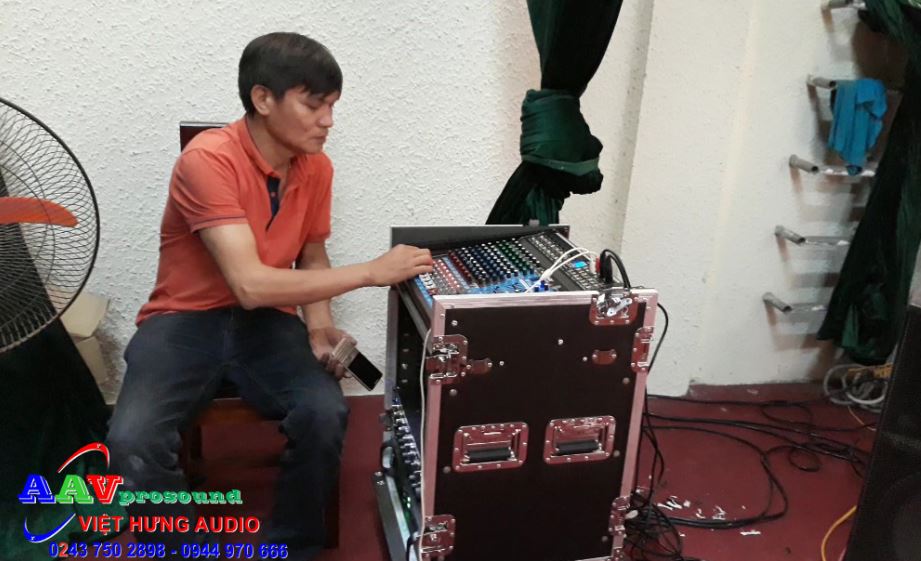 lắp đặt âm thanh giá tốt 7