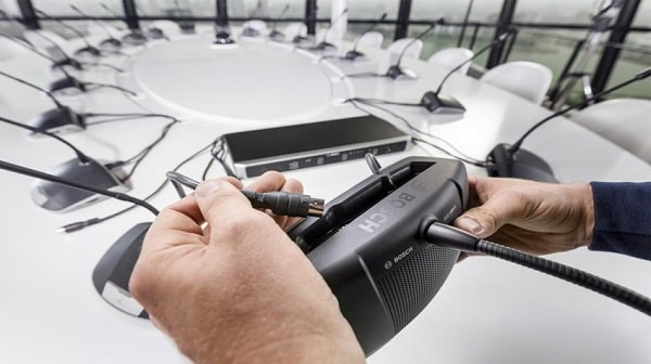 Hệ thống âm thanh hội thảo Bosch có những ưu nhược điểm nào