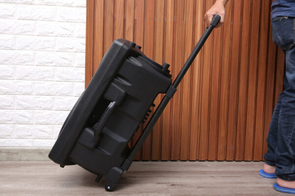 Ưu nhược điểm của loa kéo di động bạn nên biết