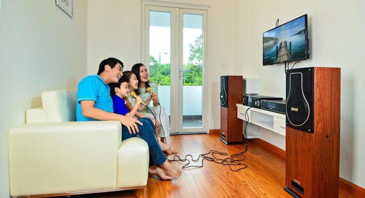 Điện tích phòng- yếu tố lựa chọn loại micro phù hợp