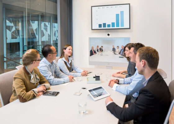 ứng dụng truyền hình trực tuyến trong các lĩnh vực đời sống