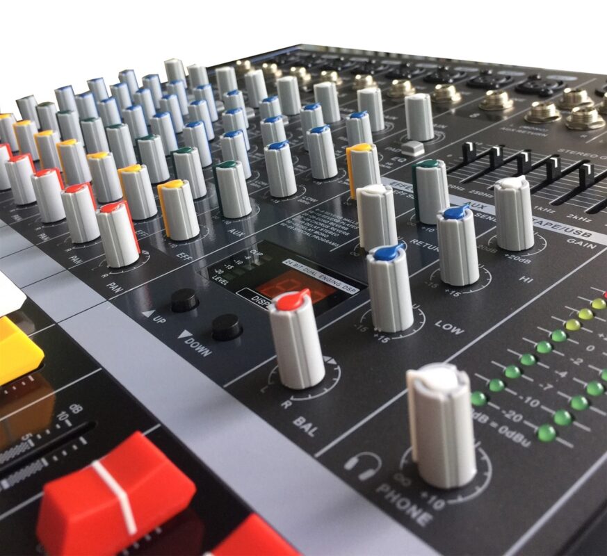 lắp đặt hệ thống âm thanh sân khấu