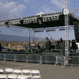 Tư vấn lắp đặt hệ thống âm thanh sân khấu giá rẻ