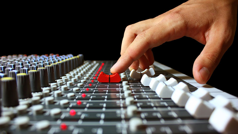 Dàn âm thanh lễ hội nhạc sống ngoài trời